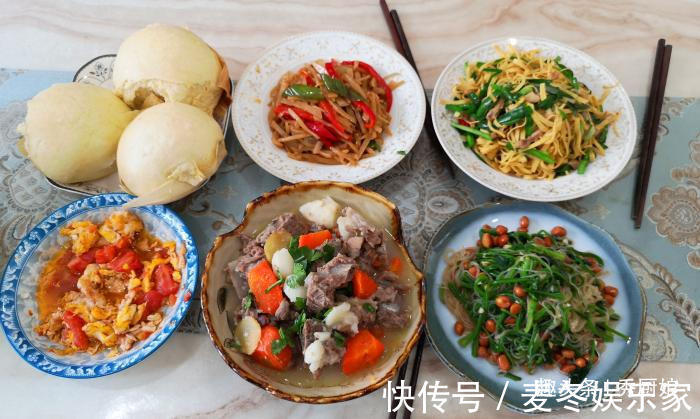 家人|晒我家的一日三餐,不叫外卖不凑合,家人吃得香,再累我也愿意做