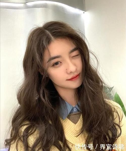 减龄感 有种颜值叫女生“换发型”,今年流行这几款发型,美得惊艳又高级