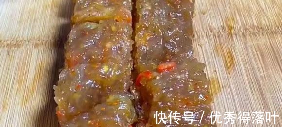 这个我家一周吃三次，一拌上锅一蒸，筋道Q弹蘸料吃真美味！