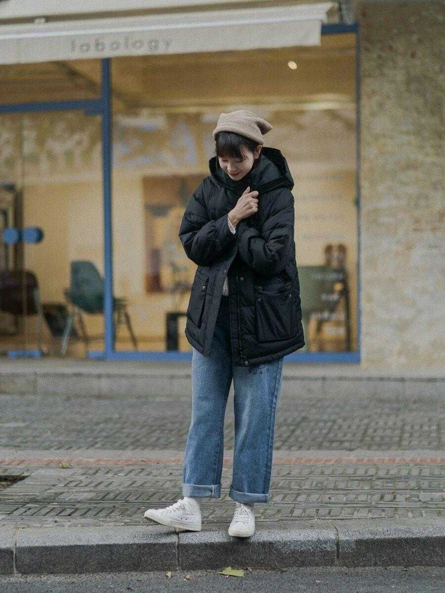 打底裤|过冬的必备羽绒服,黑色羽绒服的n种搭配,气质减龄又显瘦