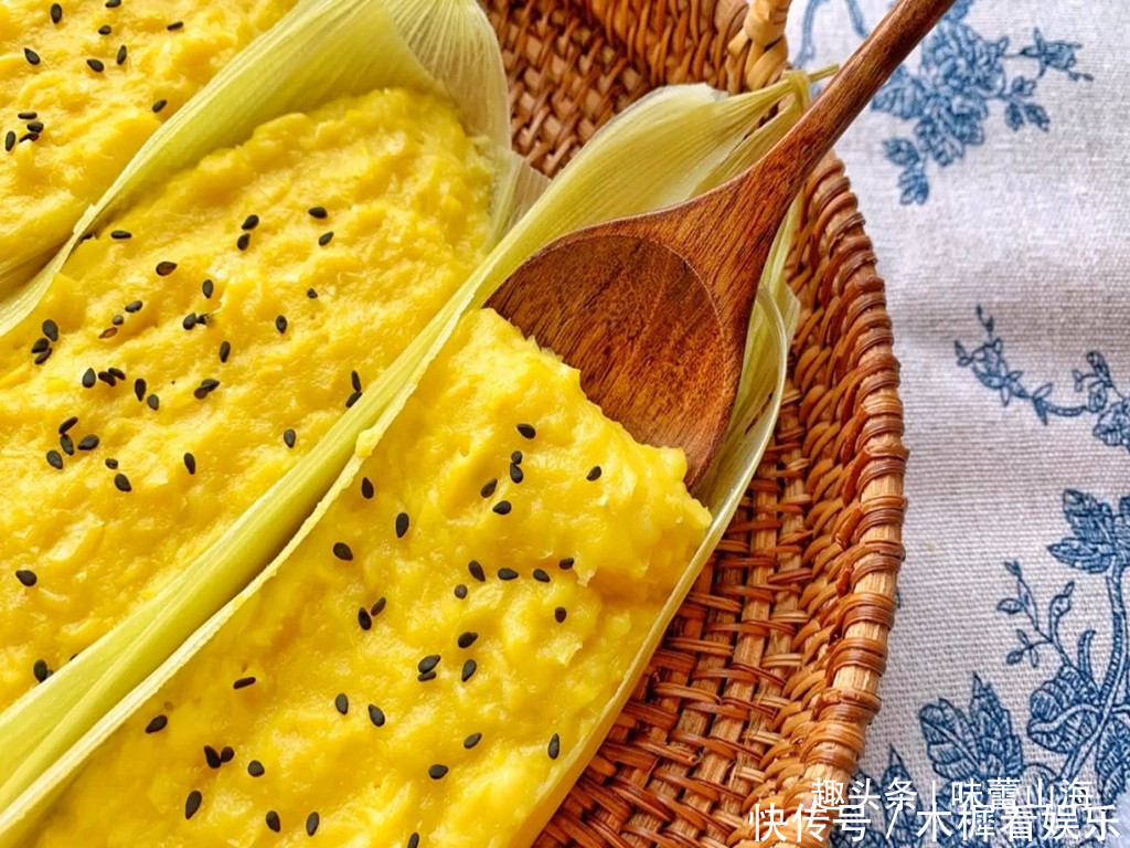 鲜香|鲜嫩玉米新做法教你做3种“玉米粑粑”,鲜香软糯漂亮好吃
