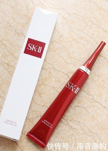 富勒烯|高口碑精华干货合集:美白去黄修复抗老实力派,只想要无限回购