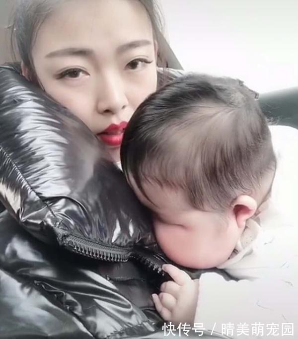 脸型|宝妈吐槽自家宝宝的脸型全网少见,网友:脸是单独喂养的吧