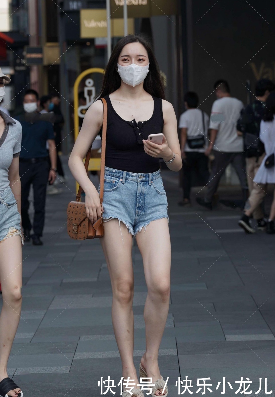 外表|你身边有这样吗外表酷酷的,实际少女心十足的妹子吗?我是真的爱