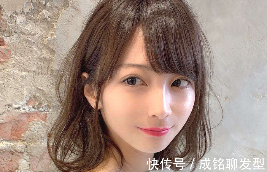 纤维蛋白|染发时漂头发与直接染,对发质的伤害有啥区别?看完这三点就明白