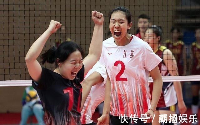 中国女排国家队|5天才少女抢班夺权！女排换血令人兴奋，郎平旧将或退出历史舞台