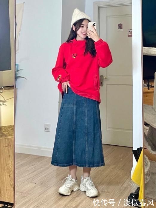 搭配 虎年新春到,红色为主的亮色搭配,活力感还是高冷范任你选