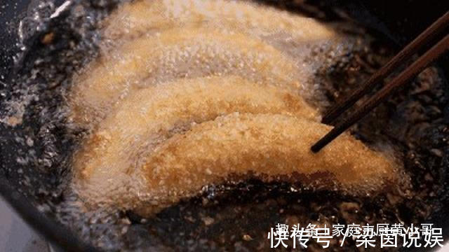 香蕉|70岁奶奶卖炸香蕉，十元一根，一天收入一千多块，生意超红火