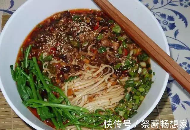 调味料|挂面最好吃的几种做法，连吃两顿都不腻，学会都可以开面馆了