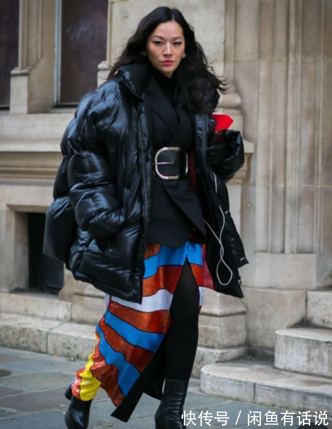 穿搭 女人上了年纪扮嫩别太“刻意”,有3种穿搭尽量避开,会被人笑话