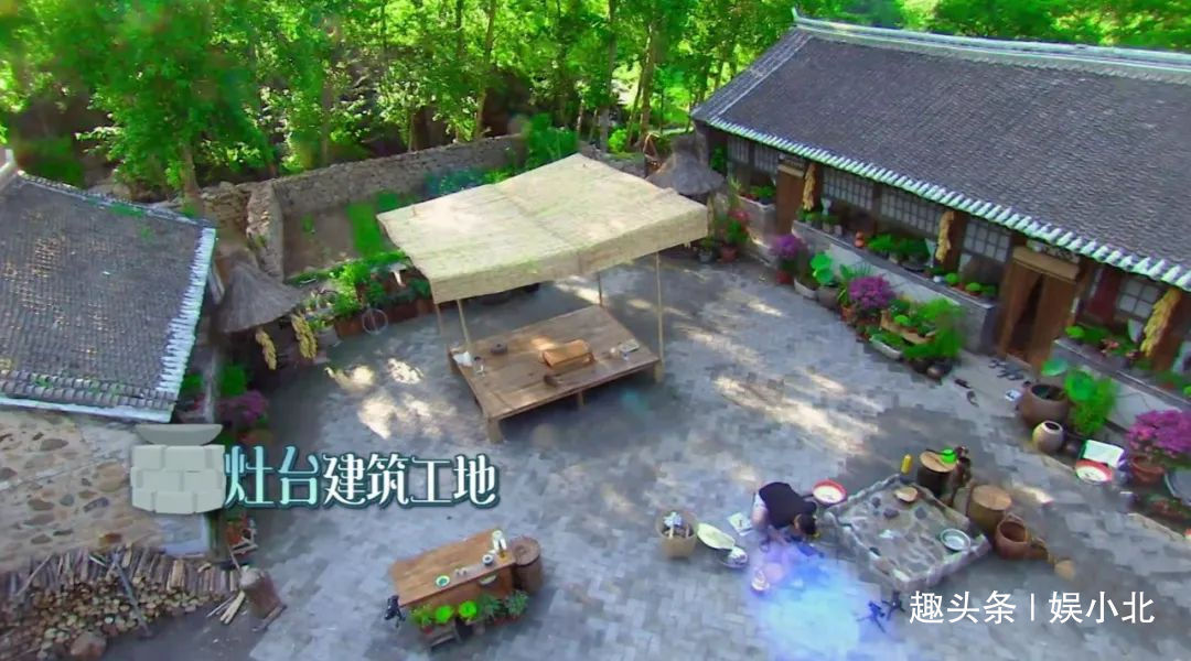 蘑菇|嘉宾重复请、广告太频繁、农活总干不完，被《向往4》劝退