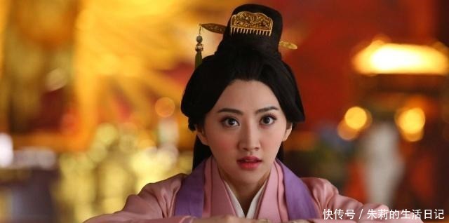 惧怕|皇帝召她侍寝,她因惧怕皇后不敢答应,最后扳倒皇后,自己当皇后