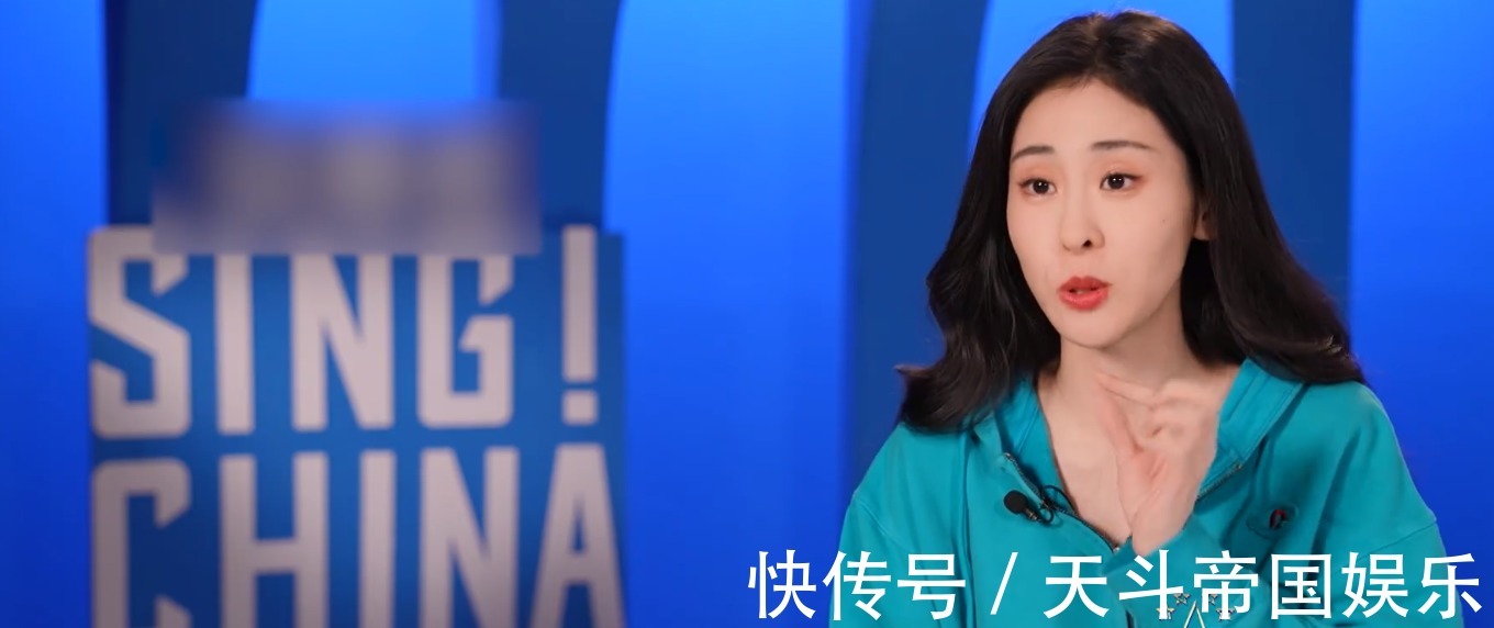 吴莫愁|《好声音2021》最圈粉的导师,亲自给学员端蛋糕,起到了桥梁作用