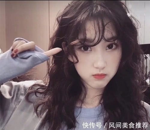 不管你是长发还是短发,这3种“全头烫”了解一下,时尚显脸小