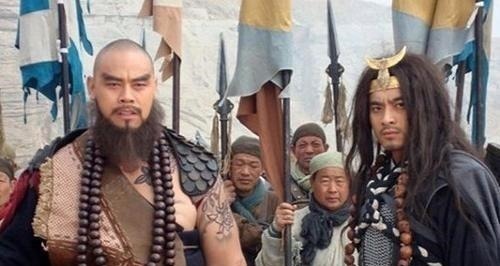 张青@武松最铁的哥们, 不是鲁智深和施恩, 而是隐藏在梁山上的这个高人！