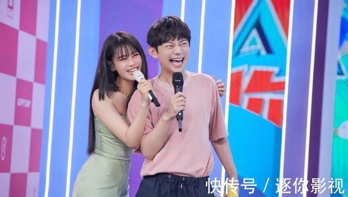 辭職|網(wǎng)傳《快本》將無限期停播,何炅主動(dòng)辭職,被官方打假后再度反轉(zhuǎn)