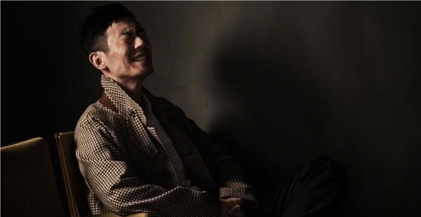 他凭一己之力拯救跑男节目质量,却依旧带不动,辛苦了亚文哥!