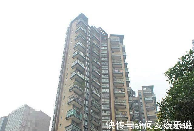 买房|买房选一梯两户还是两梯四户专业人士透露，看完再买不留遗憾！