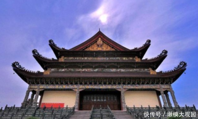 国内最大的寺庙，至今600年的历史逛一圈得一整天，门票却只收40