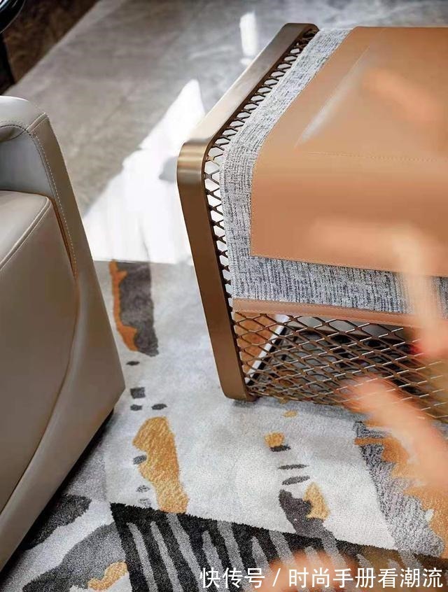 楼梯|独身女白领70㎡复式小公寓,两层设计都很迷人,被治愈了!