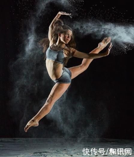 子宫|18岁少女有两个子宫?一月流两次血