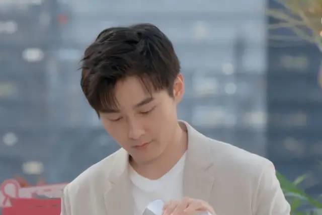 高颜值|《心动的信号4》首播：素人全员高颜值，男嘉宾性格像杨颖的弟弟