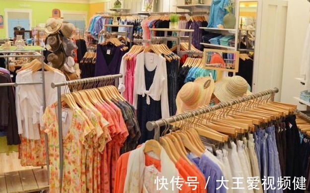 内幕|实体店一件衣服卖500元，网上却卖几十块业内人告诉你“内幕”