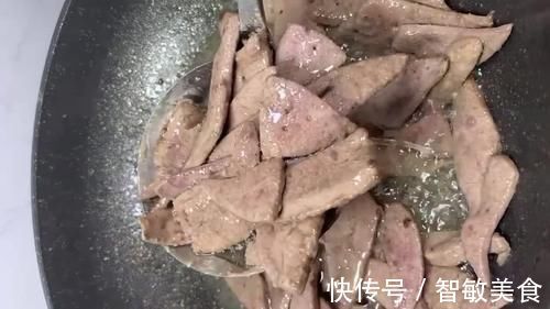 爆炒猪肝的做法,香辣霸气野性十足,软嫩适口有弹性