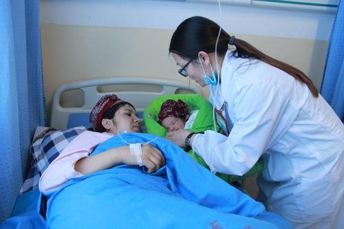 手机充电|产妇住院生产时需要带哪些东西这位经验丰富的爸爸给你详细建议