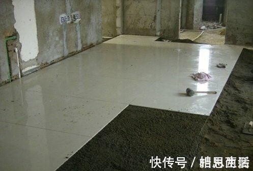 湿铺|瓷砖该干铺还是湿铺当初没听师傅劝，入住后才知被坑惨