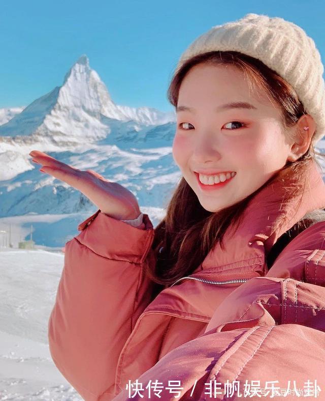 毛衣|毛衣+卫衣,卫衣+大衣,小个子冬天这么穿太美了!