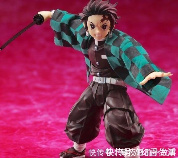 众柱们|鬼灭之刃炭治郎的可动手办,他不仅能耍酷,还能够对你卖萌