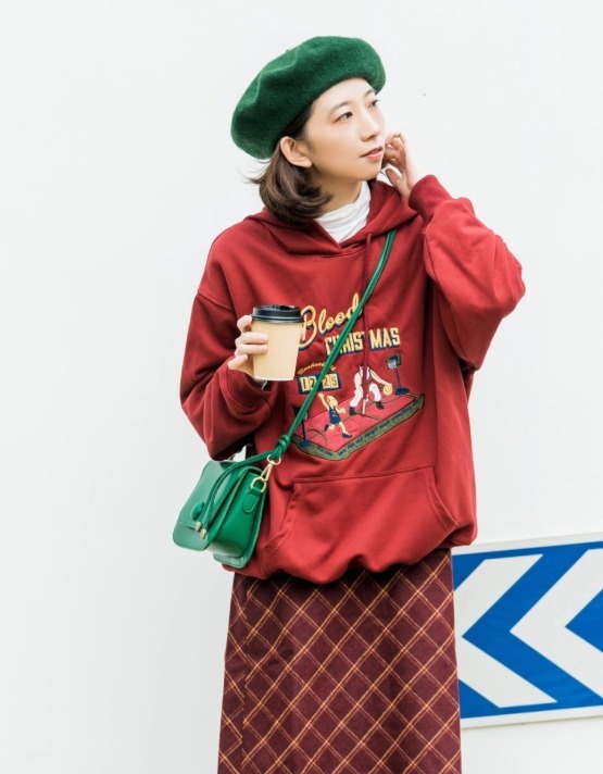 下半身 小个子穿卫衣竟然这么时髦!选择这几种流行色,活力十足还不挑人