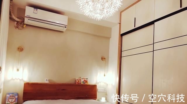 玄關(guān)|她買下42㎡單身公寓,一家三口住,客廳不放沙發(fā),陽臺當(dāng)榻榻米