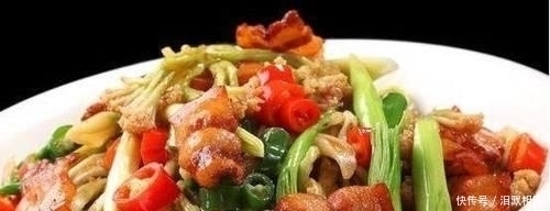 烧汁|美食密码!小炒猪脚皮,烧汁素鸡,农家小炒肉,肉片炒菜花的做法