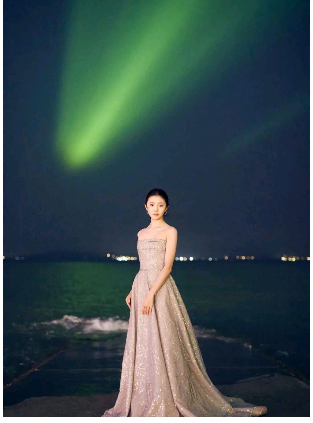 金鸡奖闭幕式看点很多？李易峰谢霆锋互加联系方式？金星生气了？