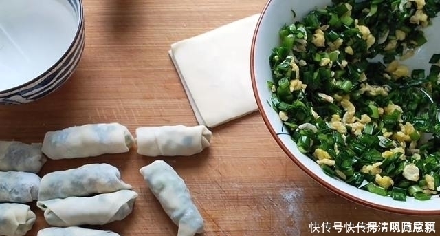 懒人春卷做法不和面,不揉面,15分钟做一锅,酥脆又鲜香