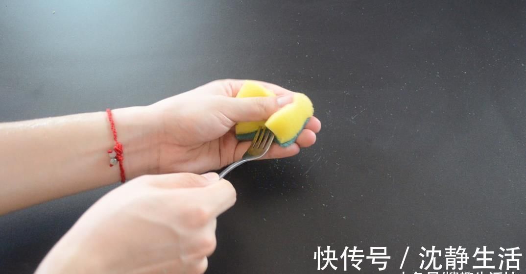 百洁布的4个大妙用, 解决了很多家庭的烦恼, 看完您会感谢我的