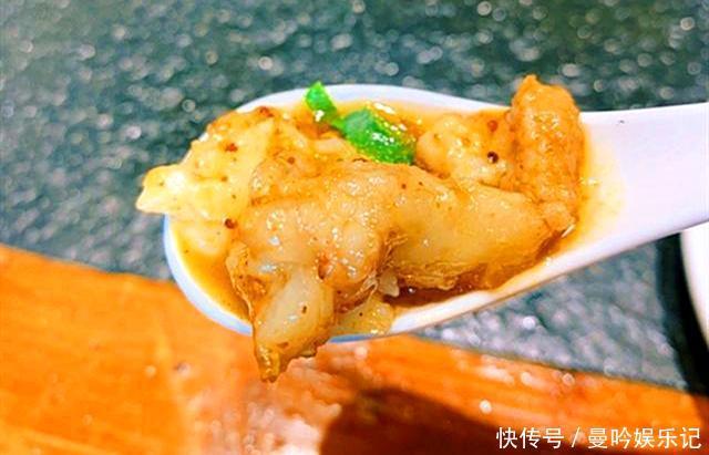 压垮羊肉串,赶走小龙虾,曾经无人问津的它,如今是烧烤摊的网红