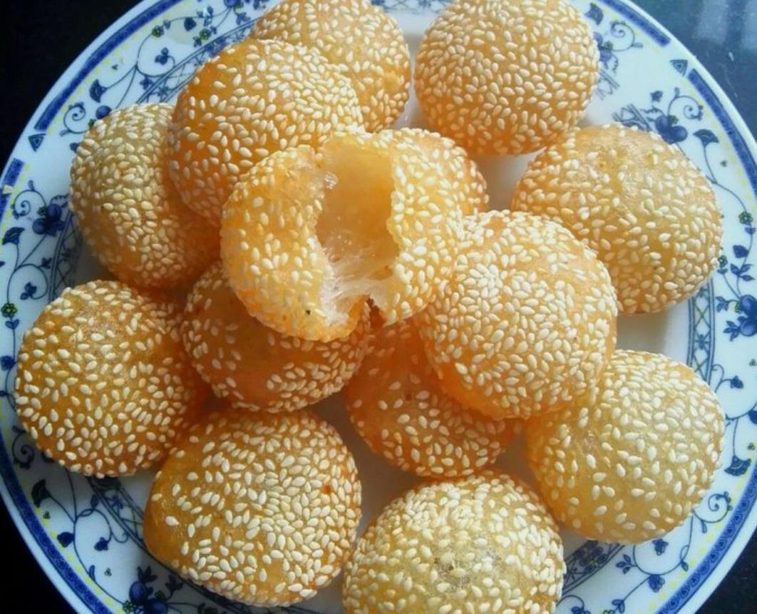 做麻团,掌握3个关键点,保证个个空心,不塌陷不开裂,零失败