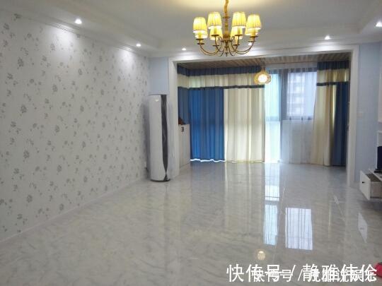 客厅|头一次见把阳台包进客厅的设计,效果还真不错,看过的人都夸好!