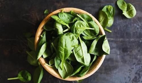 长高|要孩子长大个,4个影响因素很重要,孩子常吃这些食物有助于长高