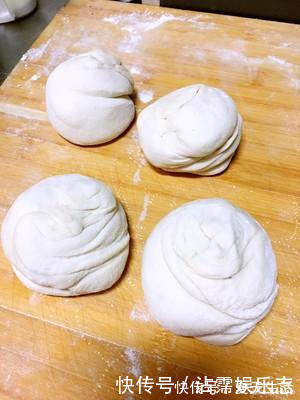 好吃|正确的烙饼方法,不抹油,不烫面,这样做也好吃,网友太好吃了