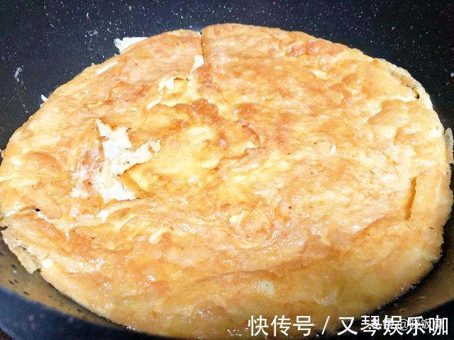 北豆腐|1块豆腐，2个鸡蛋，教你做传统鲁菜锅塌豆腐，嫩滑入味，非常下饭
