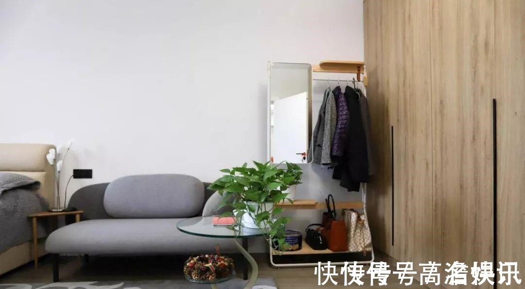 实用|59㎡小两居,客餐厅合并功能叠加,中岛式厨房收纳满分,超实用!