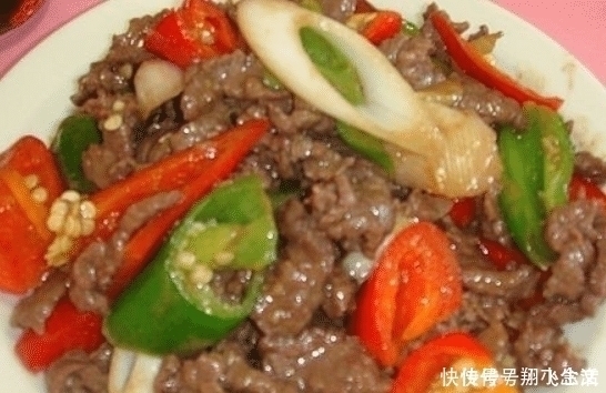 炒猪肉、牛肉时,聪明人从不用“淀粉”腌制,牢记1步,又嫩又入味