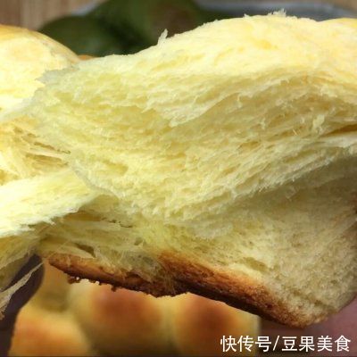 布里欧|布里欧修面包,柔软又Q弹,香气四溢,吃起来超有嚼劲