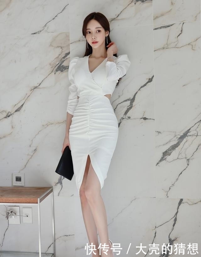 孙允珠时尚穿搭:浪漫梨花皱褶搭肩V领不规则连衣裙