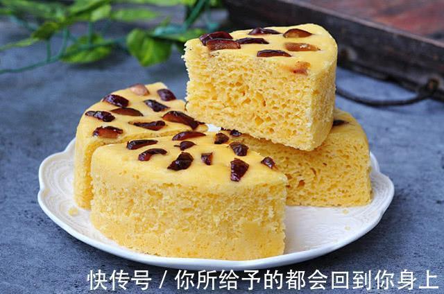 比电饭煲蛋糕还简单，不用面粉，不用烤箱，柔软蓬松，好吃又养胃