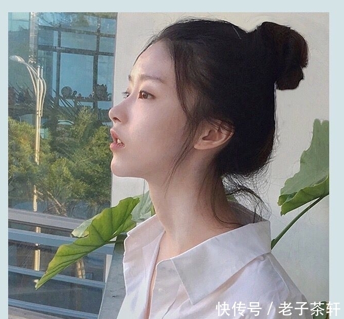 丸子头|丸子头怎么扎都美,简单易学好打理,学会这五个技巧更减龄时髦